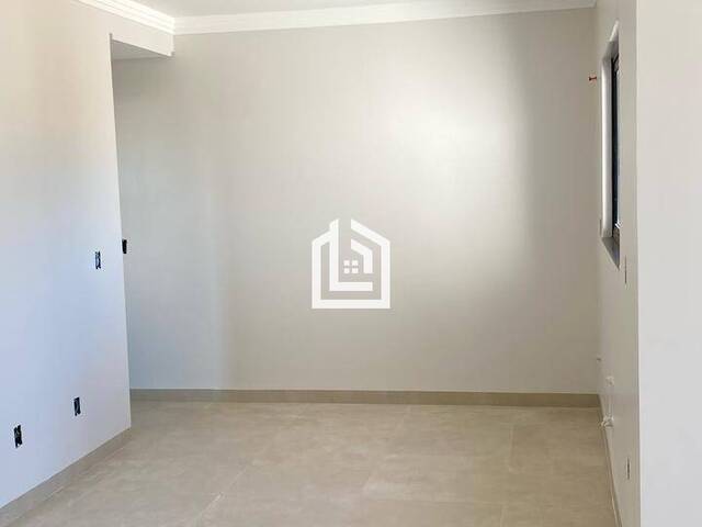 #361 - Casa para Venda em Xanxerê - SC - 2